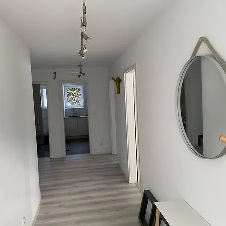 Apartamento Wohnen Im Eigenen Haus *